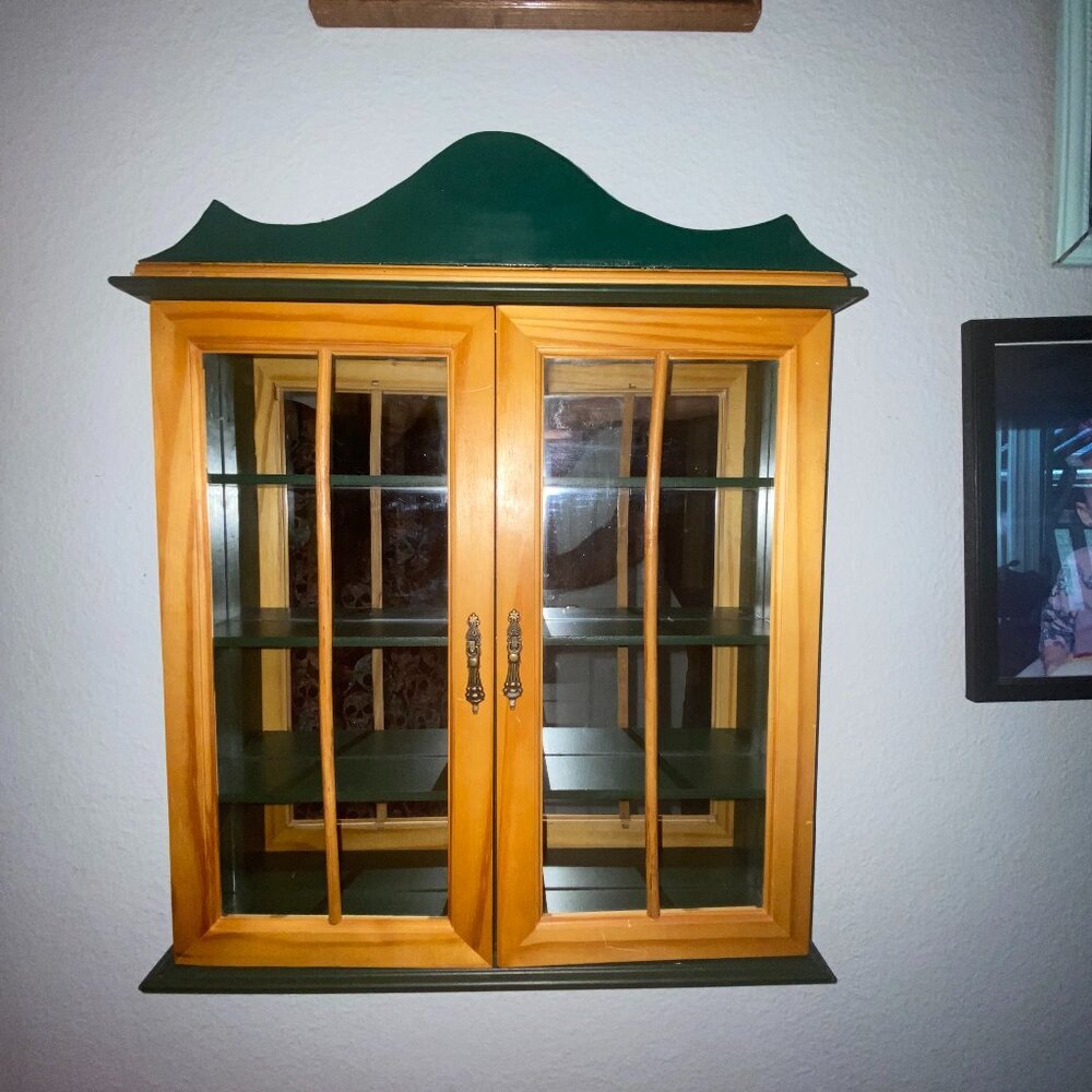 *Green Wood Glass Door Curio Cabinet for Miniatures (21" x 17" x 3")